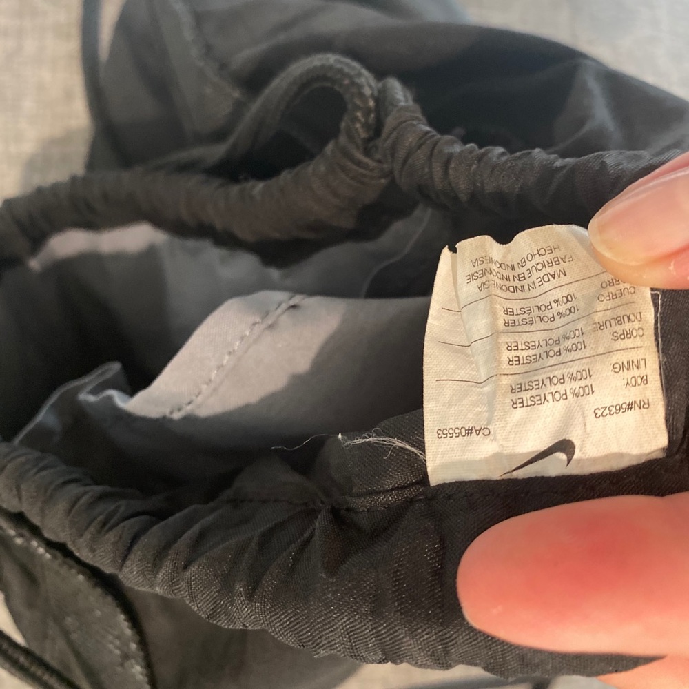 Nike Drawstring Bag - image 2